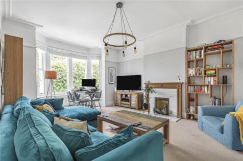 Kings Road, Richmond, TW10