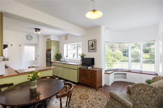 Kitchen/Dining