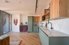 Living/Kitchen