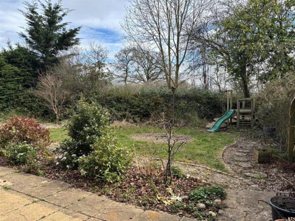 Garden 1.jpg