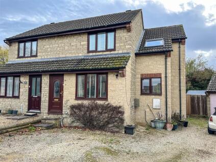 Elmer Close, Malmesbury