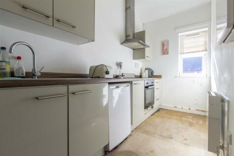 Chesterfield - 6 bedroom block of apartments for sale