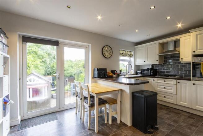 Breakfast Kitchen