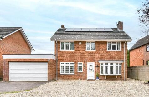 Andover Road, Wash Water, Newbury, Hampshire, RG20