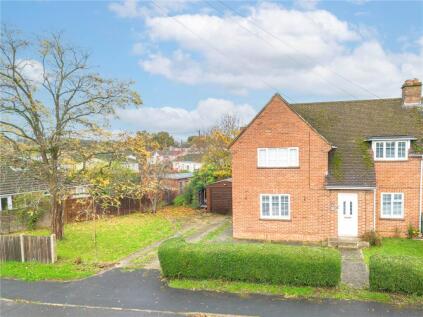 Westfield Road, Thatcham, Berkshire, RG18