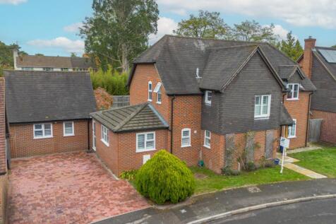 The Gabriels, Newbury, Berkshire, RG14