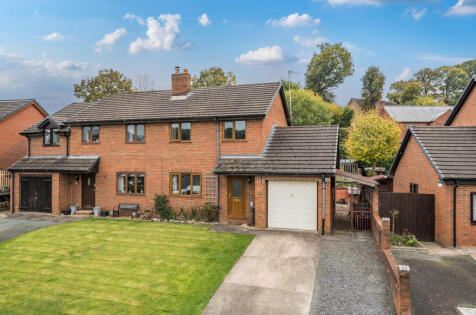 Ffordd Newydd, Bettws Cedewain, Newtown, Powys, SY16