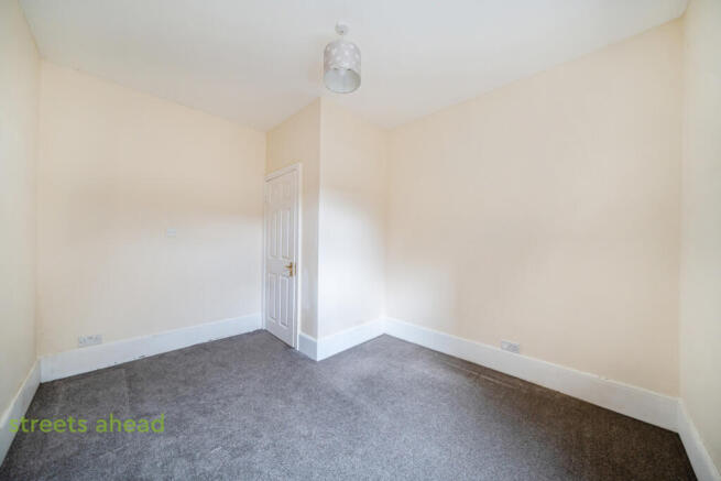 b41469cb-ff42-43b...