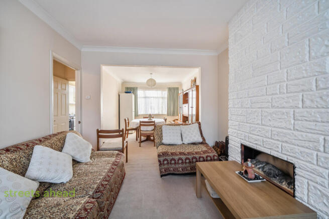 4f06619d-c508-4ff...