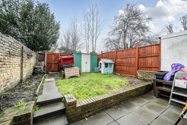 17772cd1-5b64-4a8...