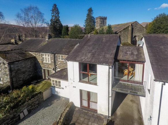 2 Kirkstone Court