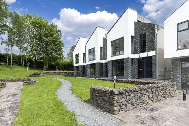 13 Blue Hill Park