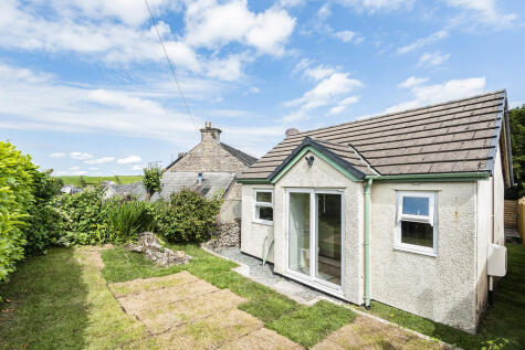 The Square, Milnthorpe, Cumbria, LA7 7QJ