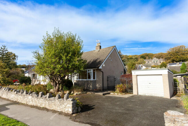 12 Cove Road