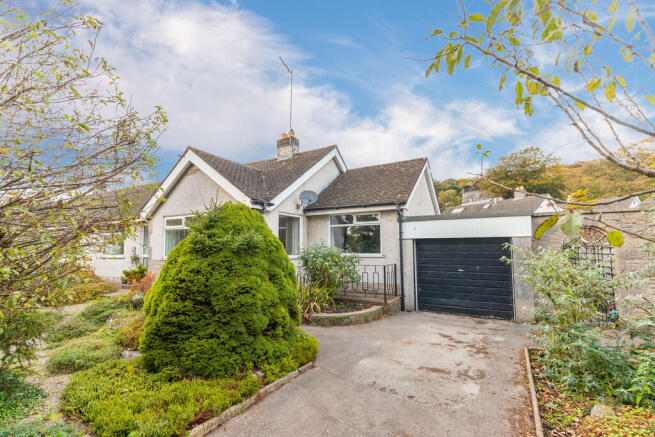 8 Cove Road