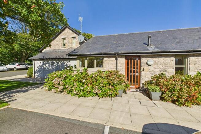 11 Cove Orchard