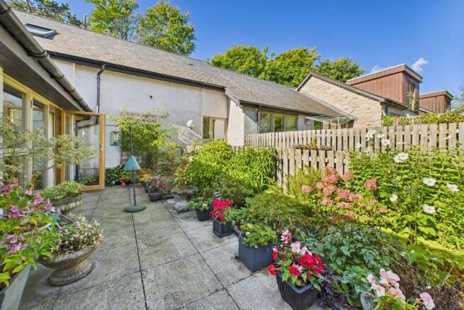 Rear Patio Garden