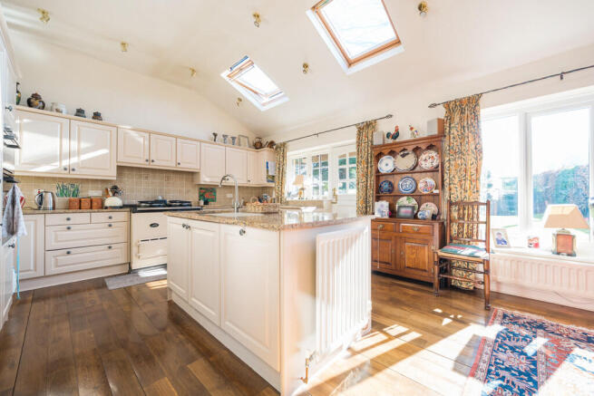 Kitchen/Dining Ro...
