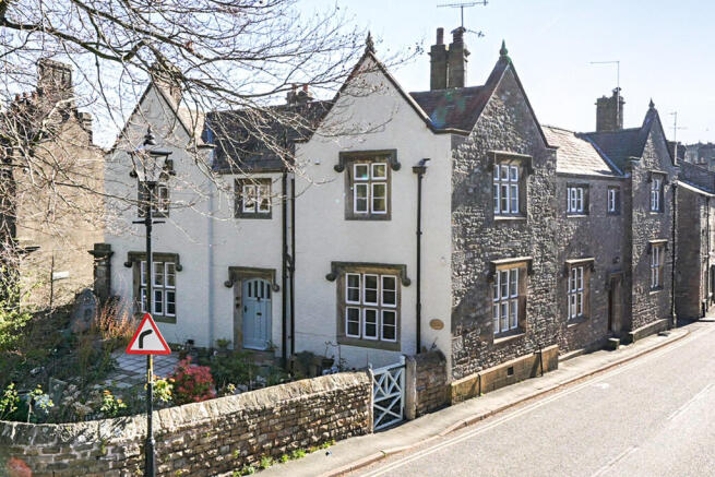 19 Fairbank