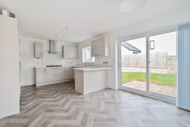 Kitchen/Dining Ro...