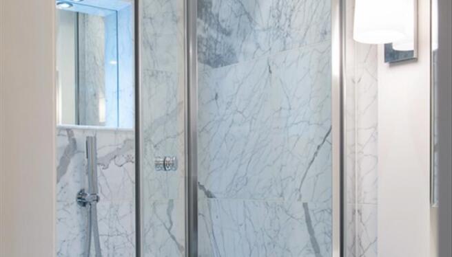 master ensuite