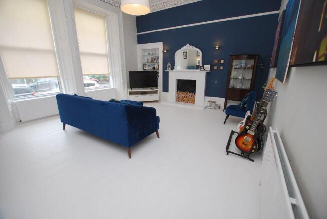 75 Union Street (39)lounge no rug.jpg