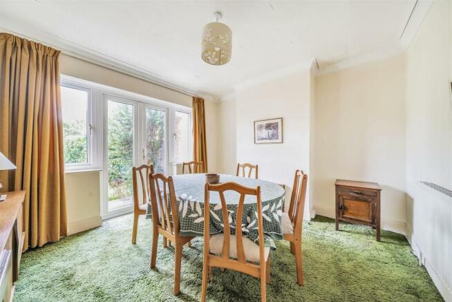 dining room h.jpg