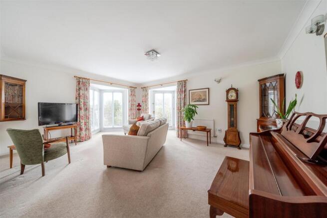 living room h.jpg