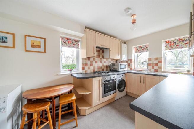 kitchen h.jpg