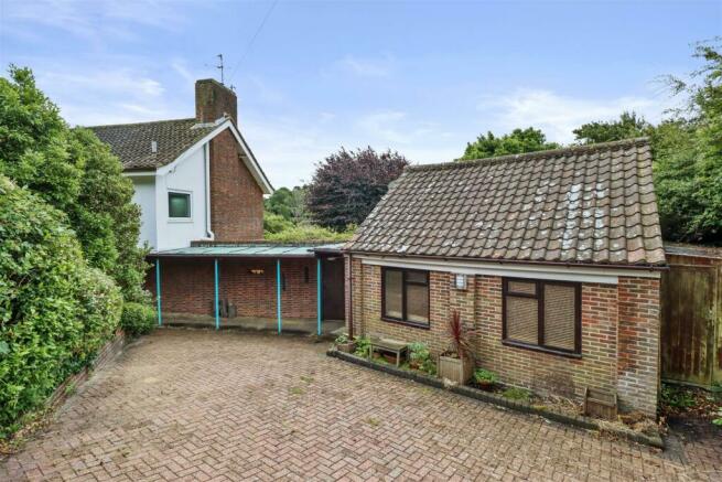 Detached Annexe