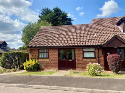 The Cedars, Hailsham