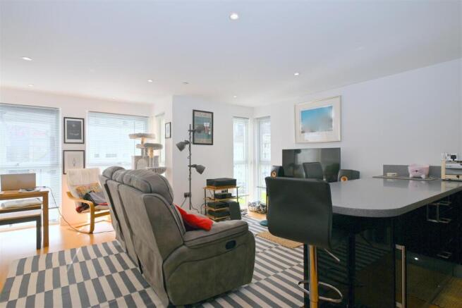 Living Room Open Plan To Kitchen
