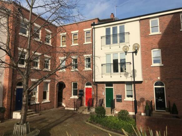 2 bedroom apartment to rent Chester