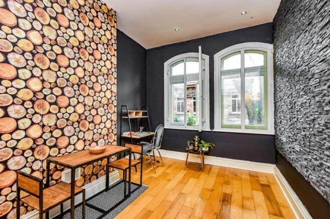 Kitchen-Lounge