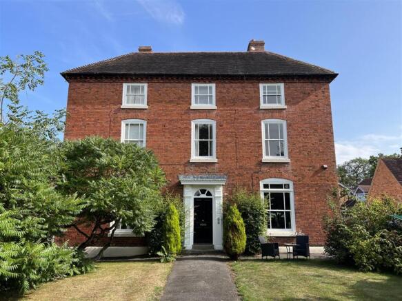 Hillfield Farm Front.jpg