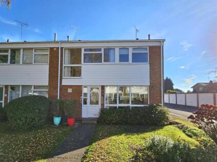 Pine Close, Solihull