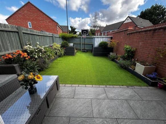 HWR24 Garden.jpg