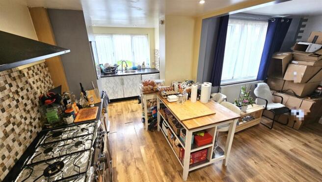 greenvale kitchen.jpg