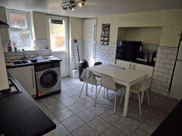 Photo 13
