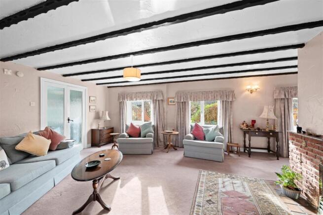 SITTING ROOM