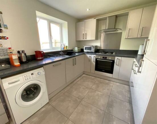 OPEN PLAN DINING KITCHEN