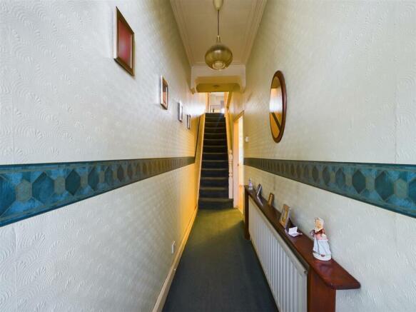 CAM03844G0-PR0127-STILL004.jpg