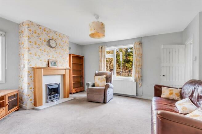 Sitting Room 2.jpg