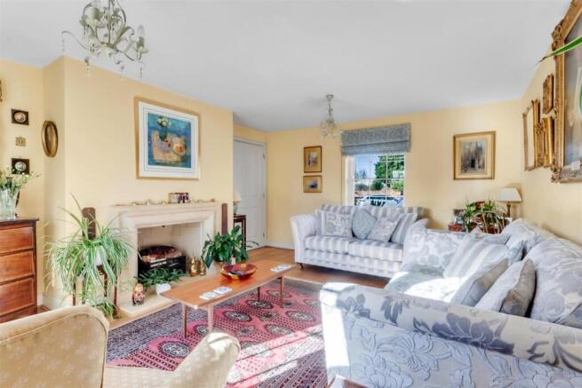 Sitting Room 3.jpg