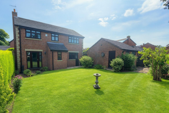 AI enhanced Rear Aspect