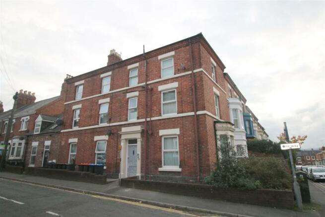 1 bedroom apartment to rent Chester
