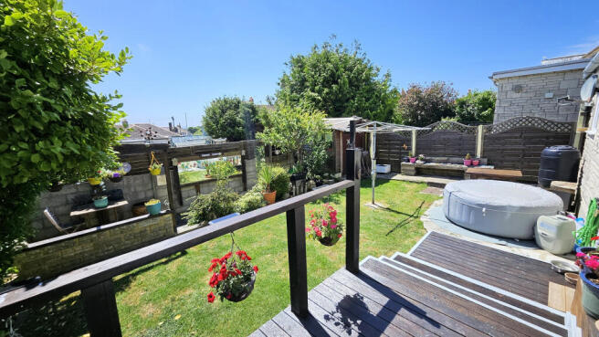 Sunny Garden