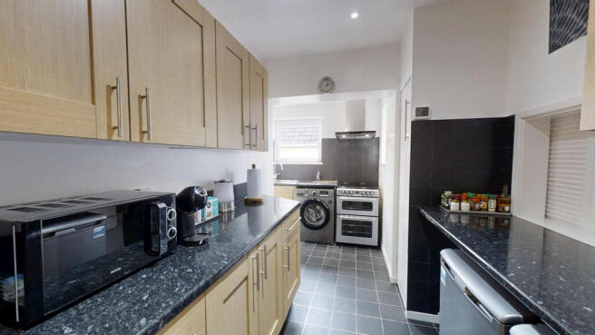 Westcliff-Road-Portland-Dorset-UK--11122025_150016