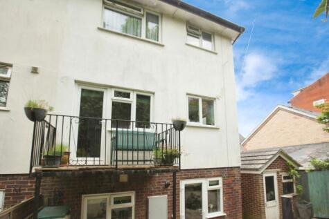 Shaftesbury Close, Dawlish, Devon, EX7