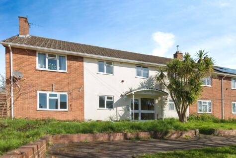 Elaine Close, Exeter, Devon, EX4